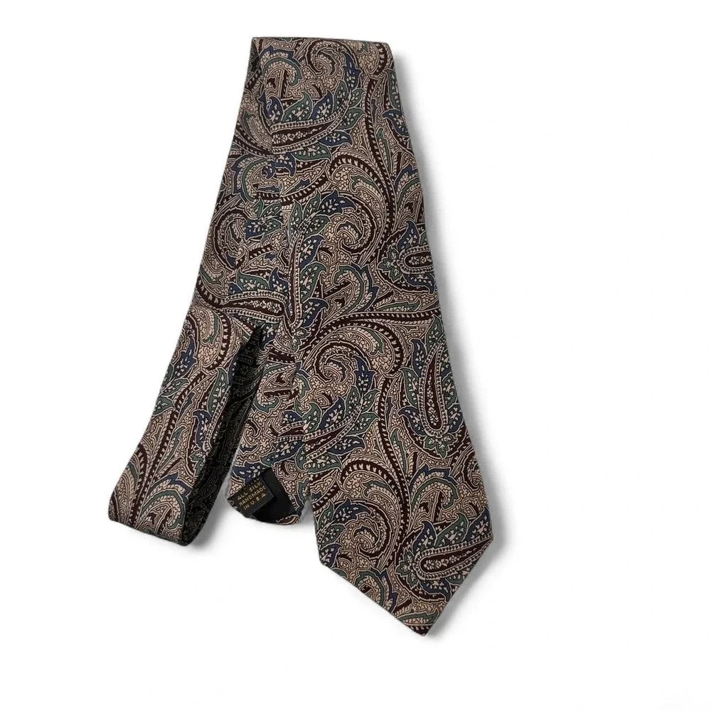 Marcus Neiman-Marcus Collection Paisley 100% Silk Necktie‎ Old Money Korea Made